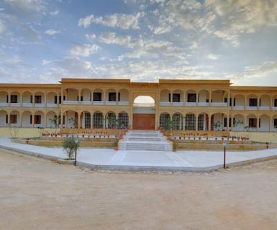 https://imgcld.yatra.com/ytimages/image/upload/t_hotel_yatra_city_desktop/v1413277510/Domestic Hotels/Hotels_Jaisalmer/Club Mahindra Jaisalmer/Front_View_4.jpg